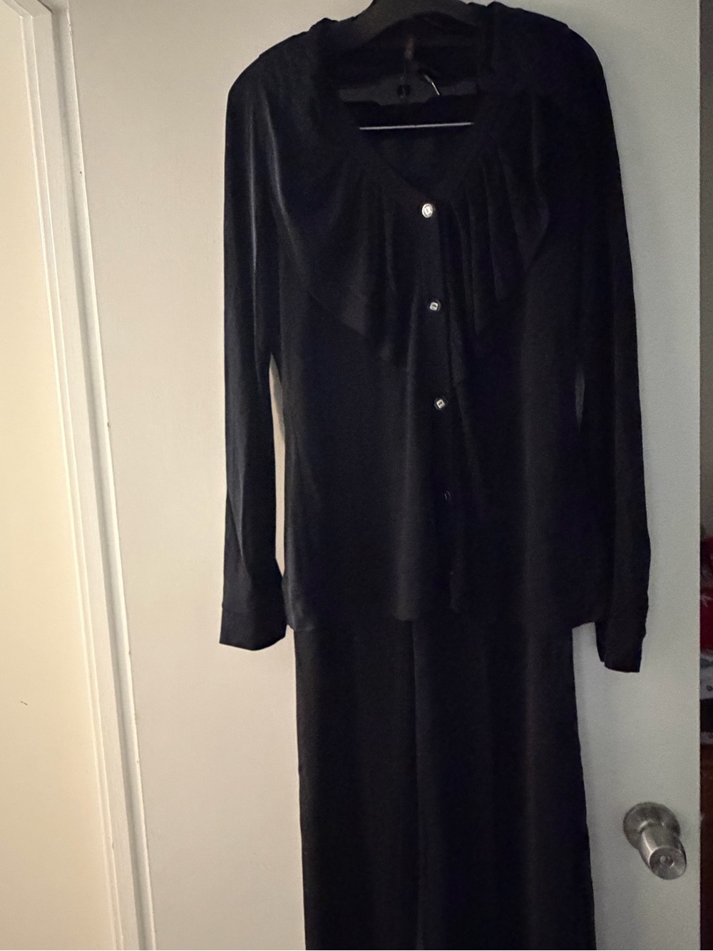 ESCADA Elegant Black with Matching Top - wide leg pants Classic Women's Set